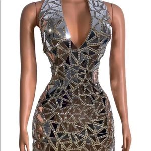 Stunning be the center of attention mirror dress new never used size M